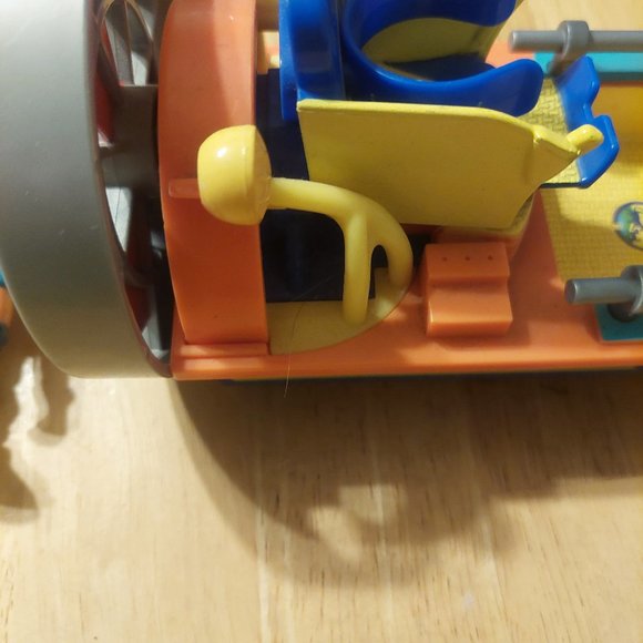 Go Diego go figure and boat - Picture 5 of 8